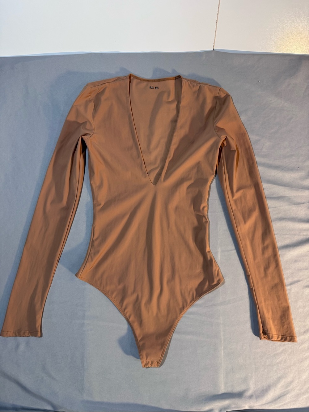 Alix NYC Long Sleeve Deep V Neck Bodysuit Nude Camel Size M Made in USA